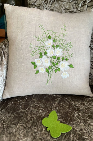 Wohlfühlmöbel Leinenpolster mit Blümchenmotiv